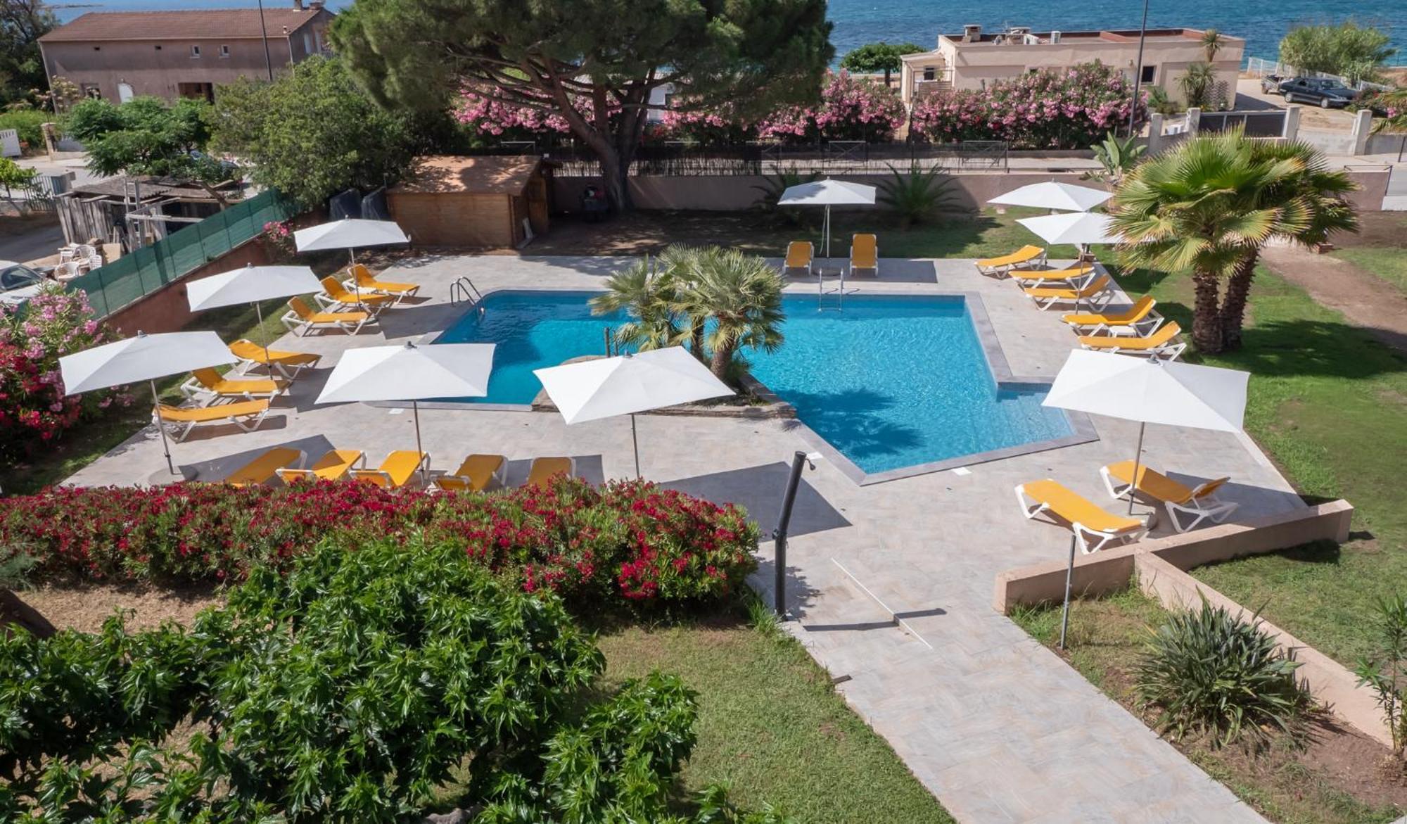 סאגון Le California Motel מראה חיצוני תמונה